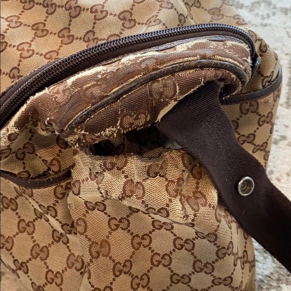 Gucci diaper /messenger bag - Picture 2 of 5